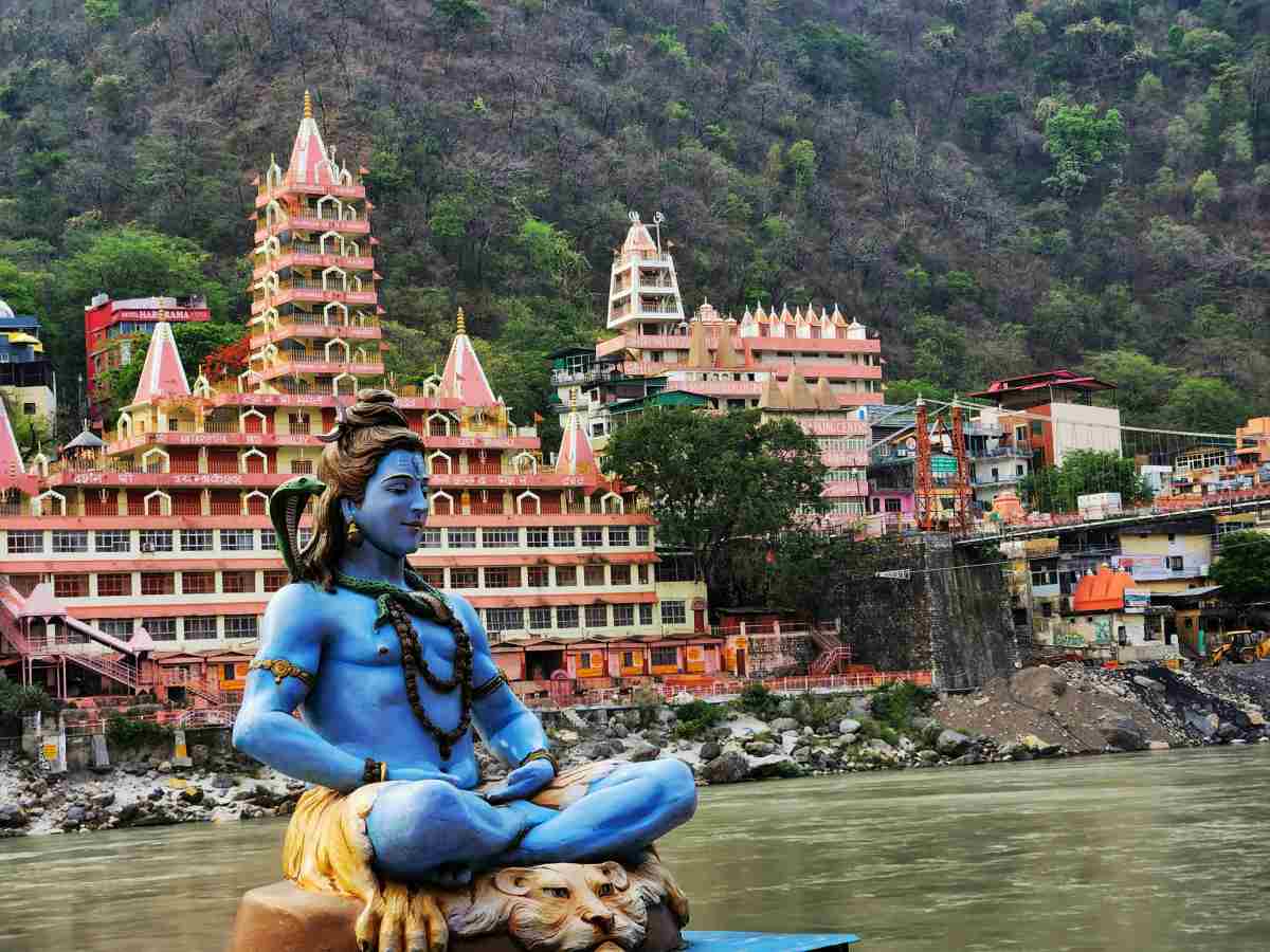 DAY 07: Pipalkoti - Rishikesh - Haridwar (Approx. 220 km / 6 hrs)