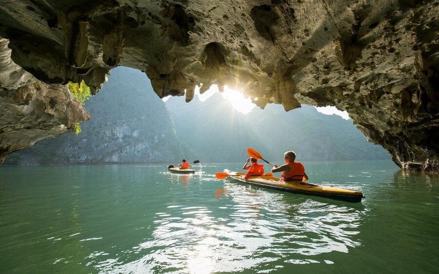 DAY 3: HALONG BAY – HANOI