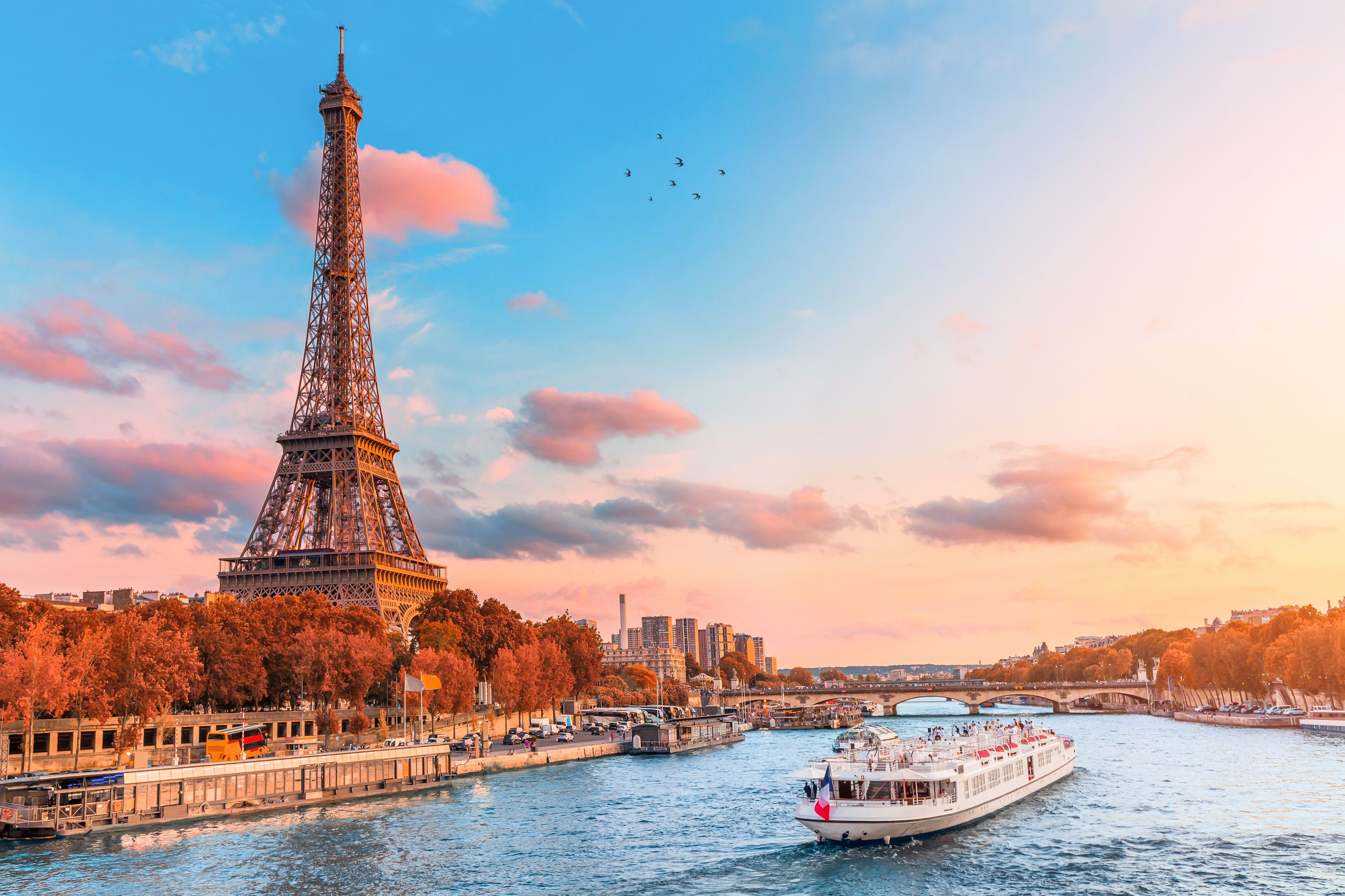 Day 1  Arrive into Paris