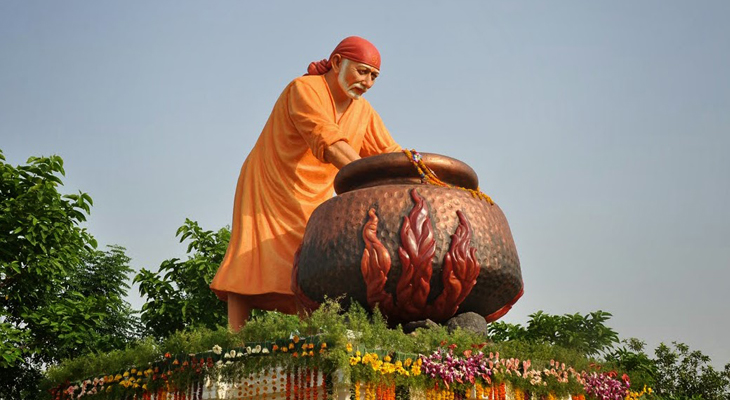 Day 01: Hyderabad- Shirdi
